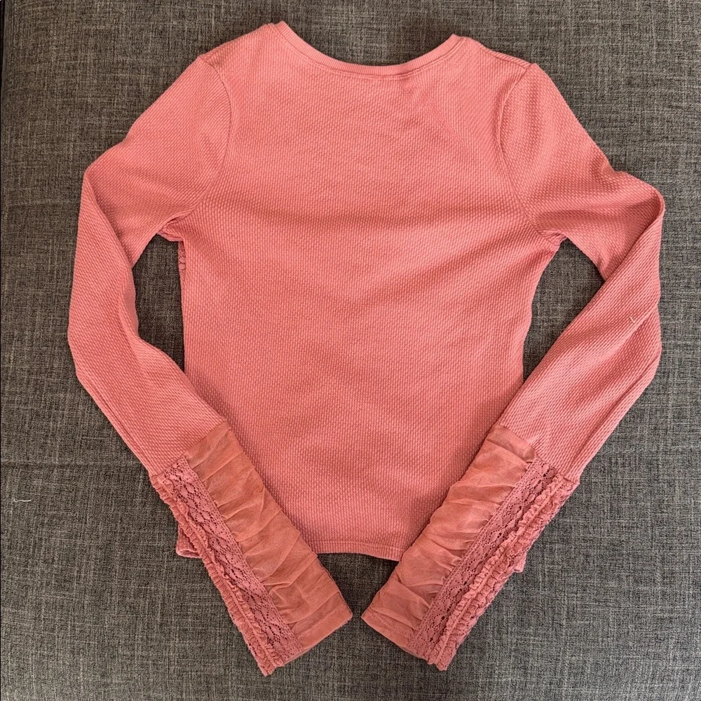 Free People Wear Me Out Top – Lace Cuff Ruched Thermal in Pink